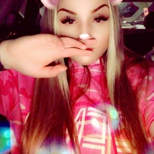 Meet your Posher, Amanda